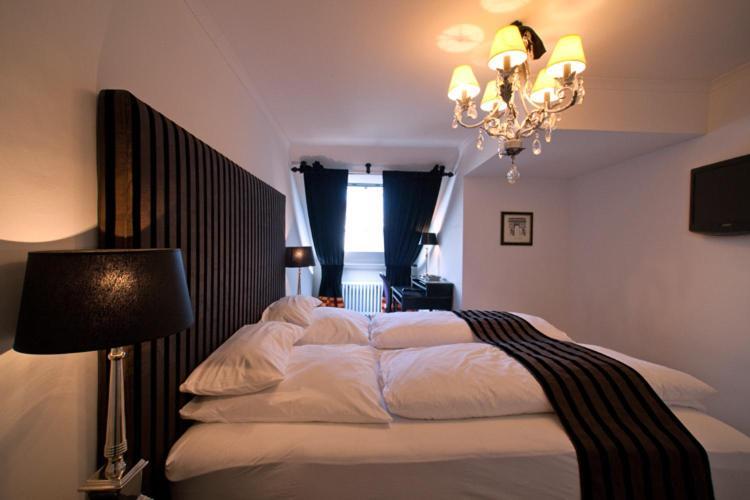 Hotel Aleksandra — Photos 1